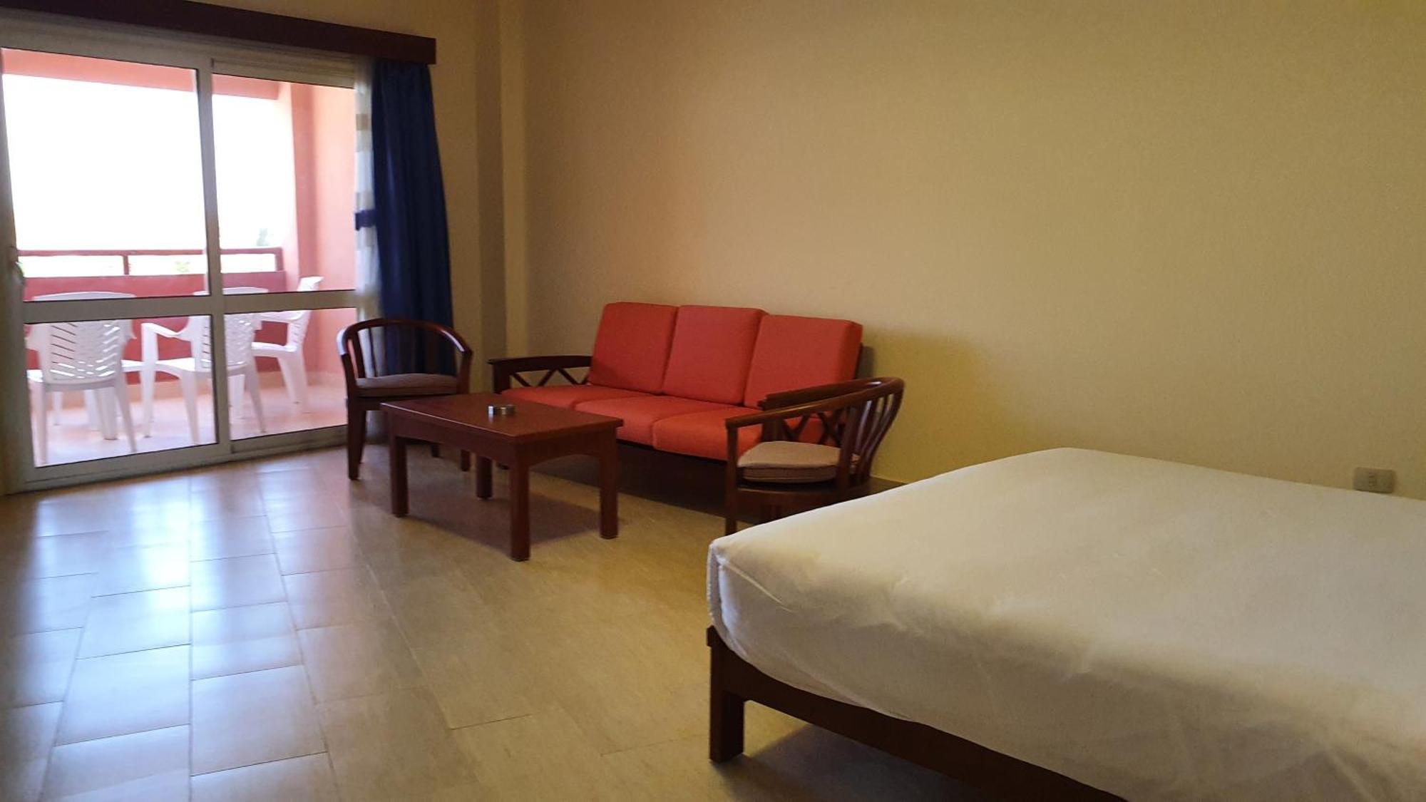 Fanar Hotel Айн-Сохна Номер фото