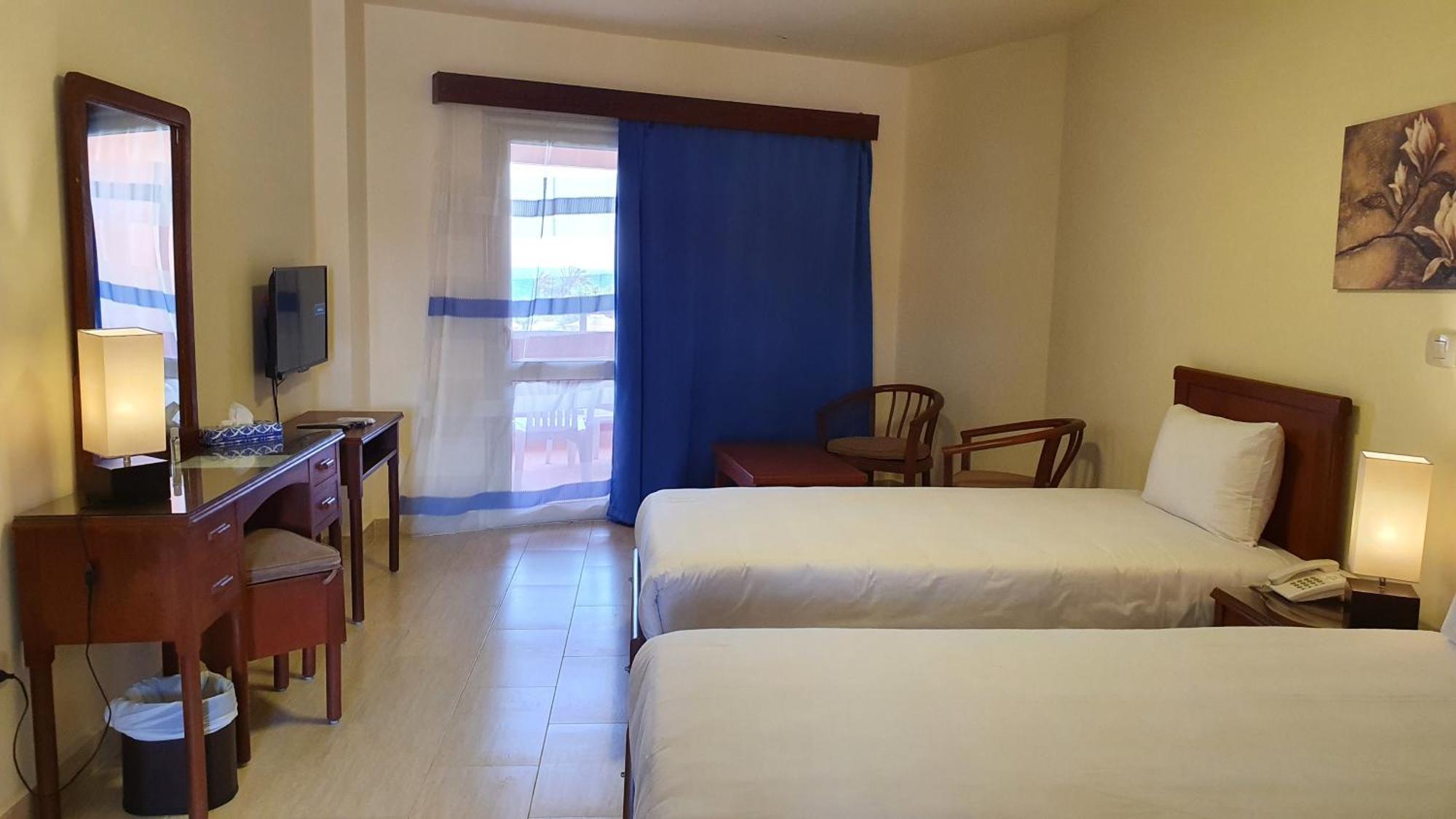 Fanar Hotel Айн-Сохна Номер фото