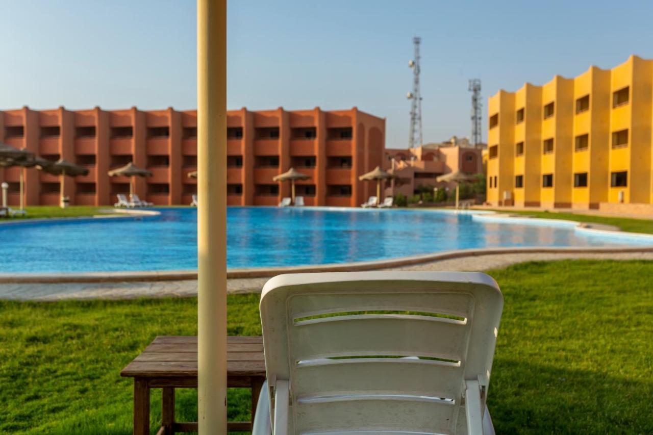Fanar Hotel Айн-Сохна Екстер'єр фото