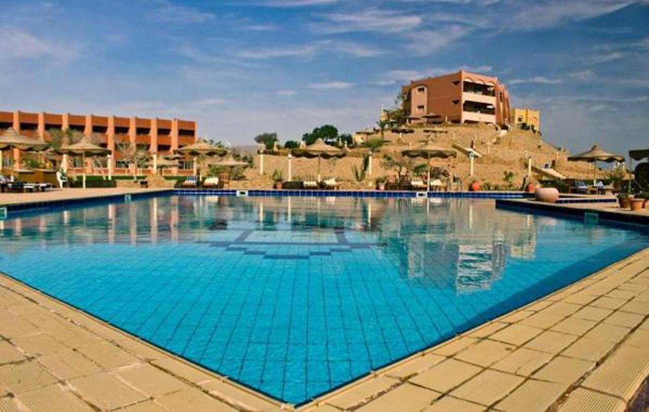 Fanar Hotel Айн-Сохна Екстер'єр фото